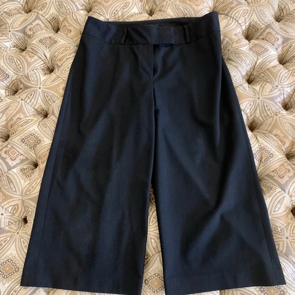 INC-International Concepts Black Capri Trousers - Picture 1 of 7